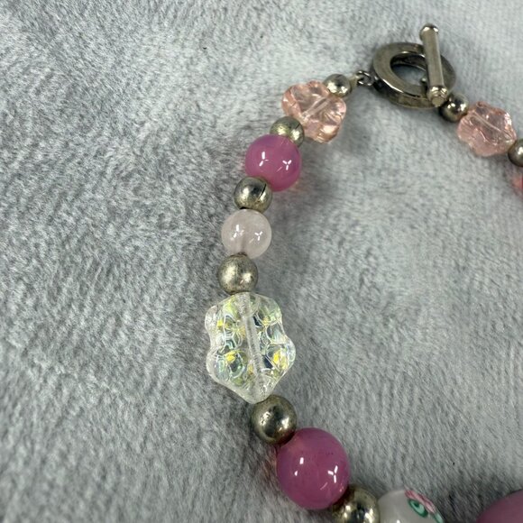 Vintage Glass Bead Bracelet With Toggle Closure & Pink White Silver Accents - Picture 7 of 16